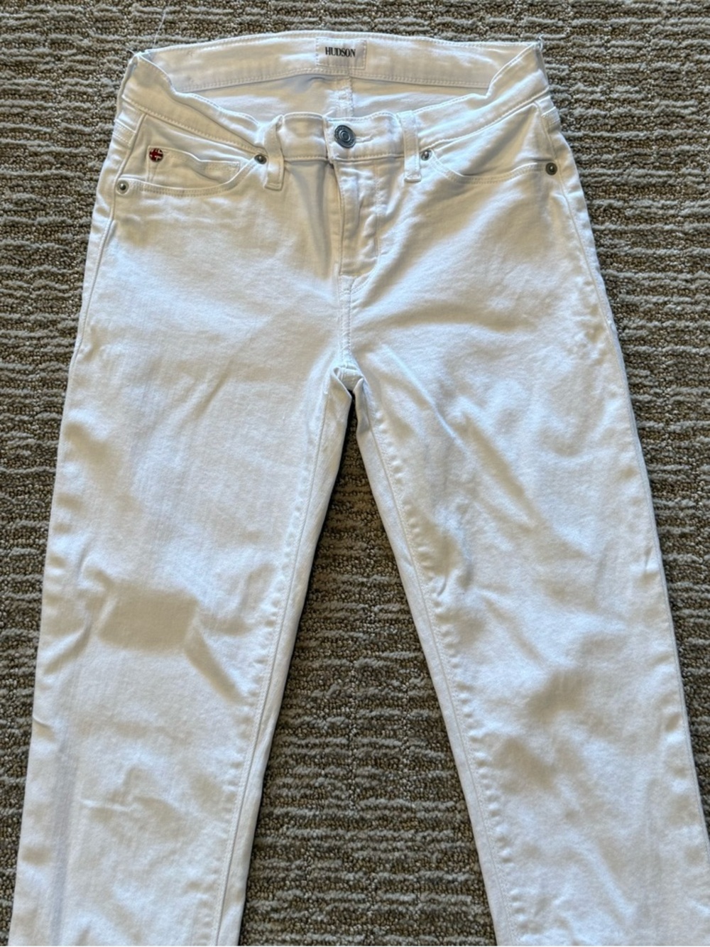 Like New Hudson Krista Ankle Jeans Size 26 - Picture 3 of 12
